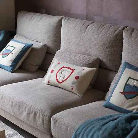 Tuca Del Mont ベナスケ