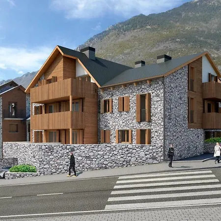 Tuca Del Mont 公寓 *