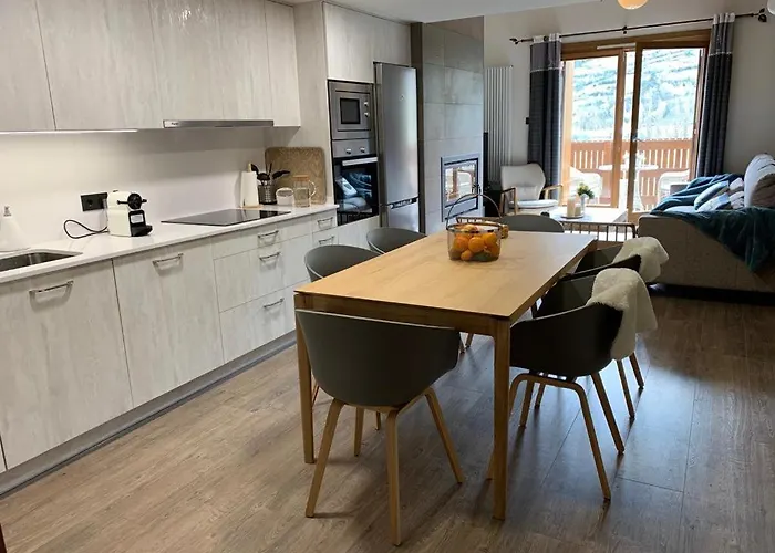 Tuca Del Mont Апартаменты Бенаске