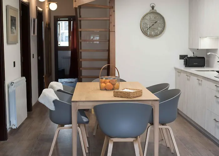 Tuca Del Mont Апартаменты *