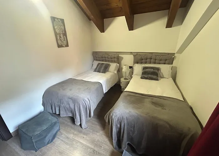 Tuca Del Mont Апартаменты Бенаске