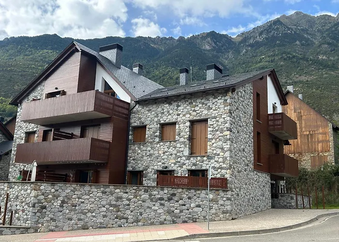 Tuca Del Mont Апартаменты