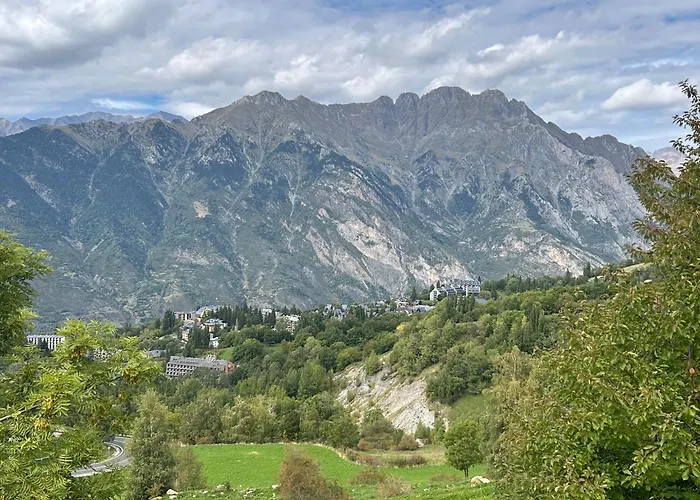 Tuca Del Mont Апартаменты Бенаске